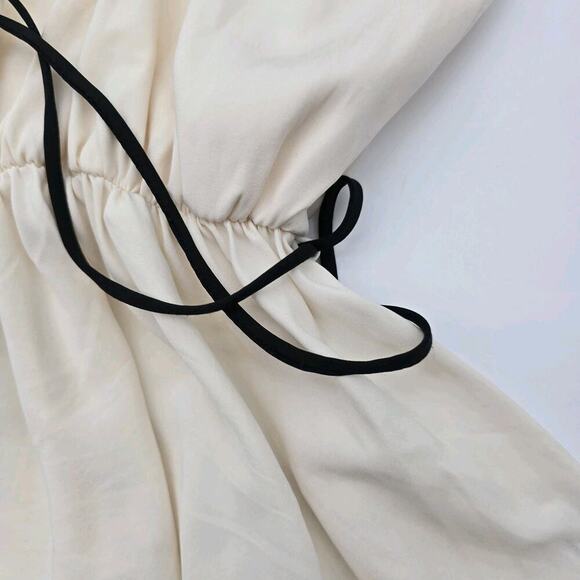 Lia Keys Top Womens Medium Black Cream Tank Silk Sequin New York Cowl Blouse - Picture 9 of 11